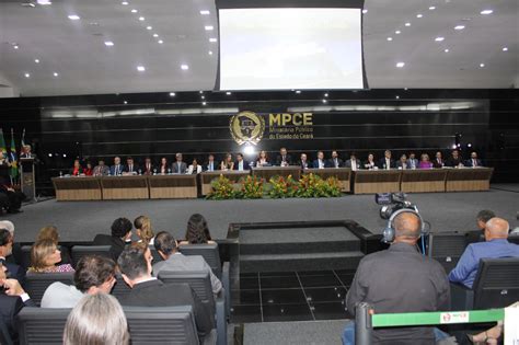 Sinsempece participa da posse do procurador geral de Justiça do MPCE