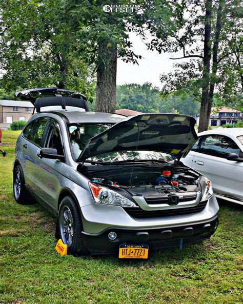 2007 Honda Cr V With 18x9 45 Mb Wheels Revolt And 23555r18 Antares