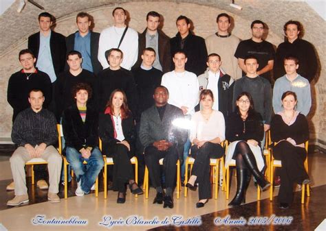 Photo de classe TPCOM de 2005 Lycée Blanche De Castille Copains d avant