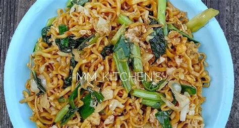 Cara Membuat Mi Goreng Sederhana Yang Enak Bumbu Hanya Bawang Merah