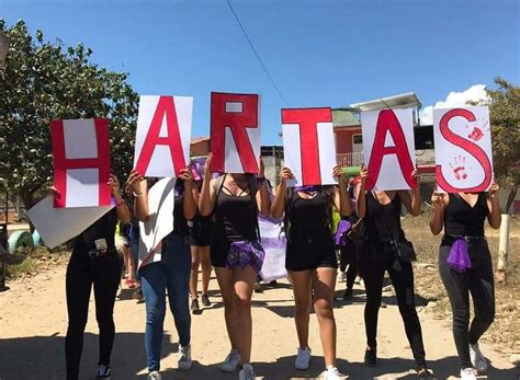 Putlecas También Habrían Sido Víctimas De Acoso Cesan A Profesor Del