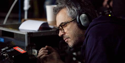 Alfonso Cuarón Sets Up His Next Film; 'Gravity' Director to Write and ...