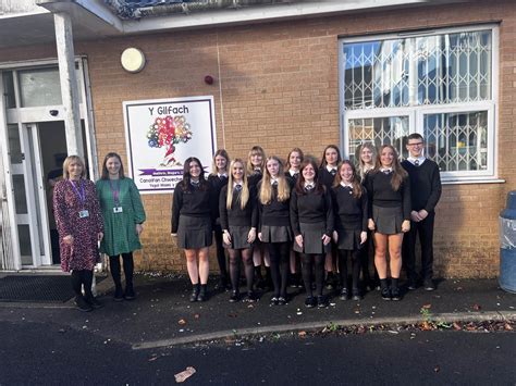 Ysgol Gyfun Gymraeg Maes Y Gwendraeth 6th Form Y Gilfach
