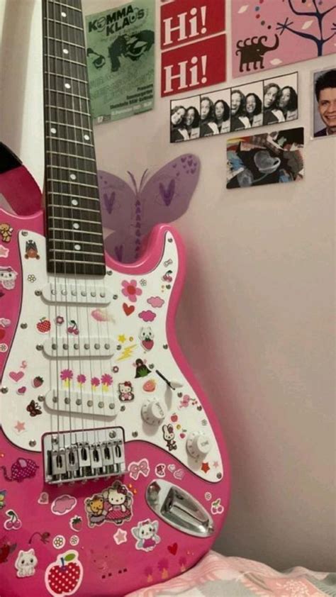 electro guitar hello kitty | Gitar sanatı, Elektro gitar, Gitar