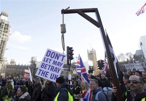 Brexit Betrayal Marchers And An Anti Brexit Counterprotest Filled