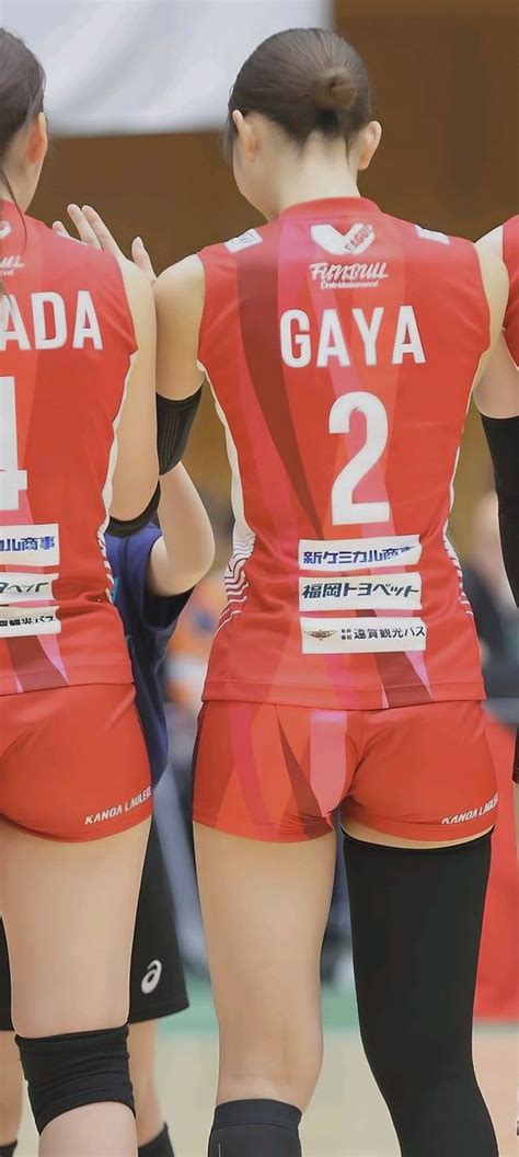 Pin Oleh Ben Herlog Di Volleyball Pose B Di