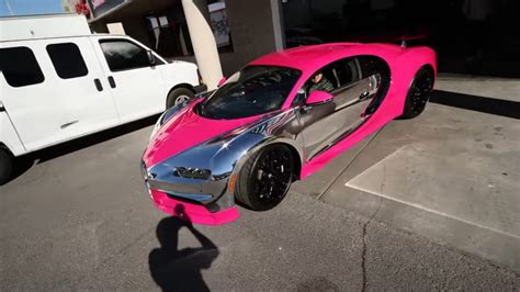 Bugatti Chiron Gets "Stolen", Wrapped in Pink and Chrome Just Like ...