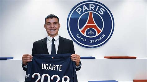 Manuel Ugarte Joins Paris Saint Germain