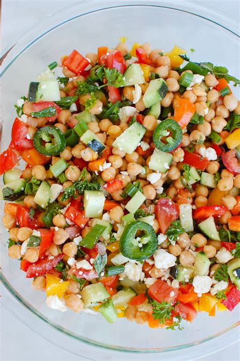 Mediterranean Chickpea Salad