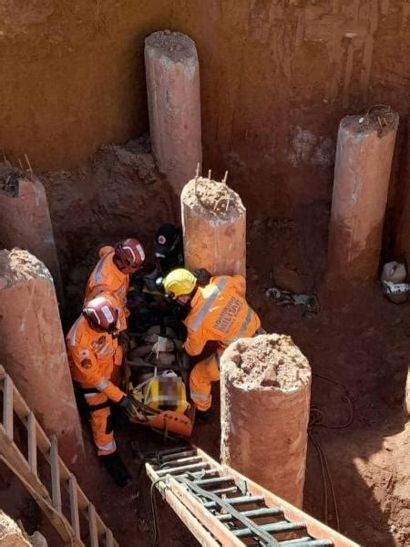 Homem Cai Em Buraco De Metros Em Constru O De Edif Cio Em Mg