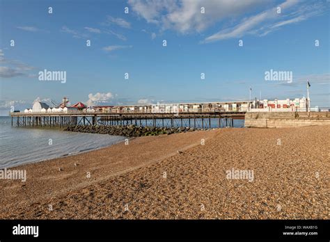 Herne bay pier hi-res stock photography and images - Alamy