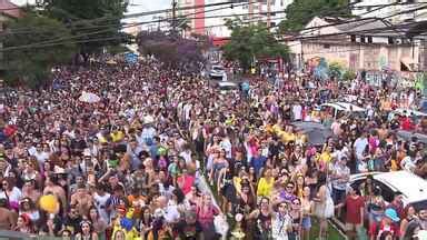 Meio Dia Paraná Londrina Milhares de pessoas participam do carnaval