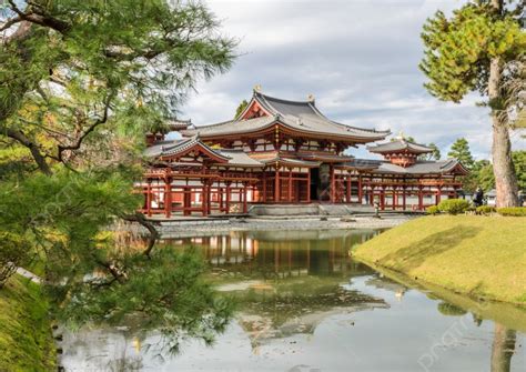 Beautiful Architecture Of Phoenix Hall In Byodo In Temple Which Is A