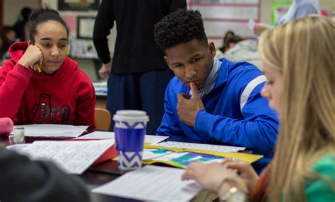 New academy at Utica High to prepare students for medical careers : Community Schools