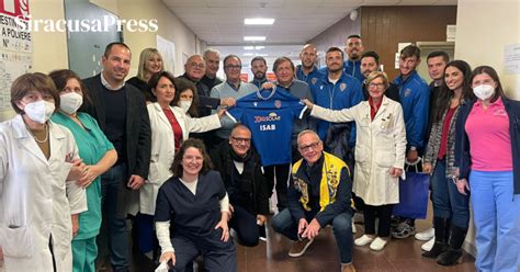 Lions Club Siracusa Aretusa E Siracusa Calcio 1924 Un Sorriso Al