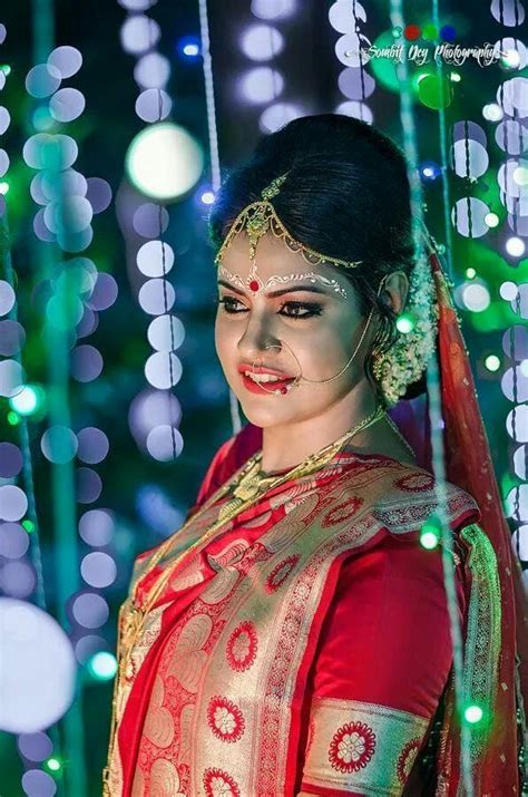 Beautiful Bengali Bridal Look Indian Bride Makeup Bengali Bridal