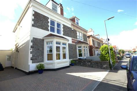 4 Bedroom Semi Detached House For Sale In Brynland Avenue Bristol Bs7