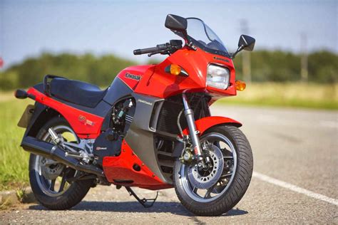 Fichas de motos clásicas Kawasaki GPz 900 R 1984