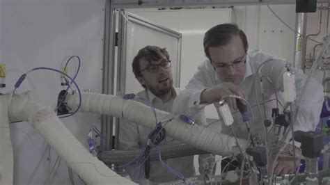 Hochleistungsprüfstand für die H2-Forschung // High-Performance Testing ...