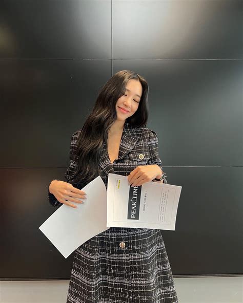 [230329] Tiffany IG update : r/tiffany