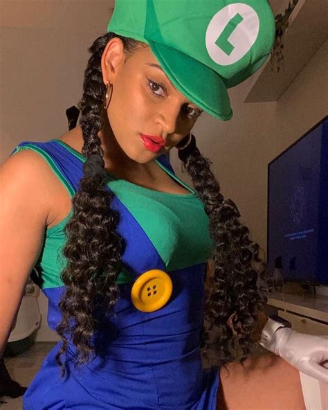 Female Luigi Halloween costume Luigi Halloween Costume, Luigi Costume ...