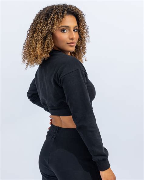 Atlas Shrug Black Quwati