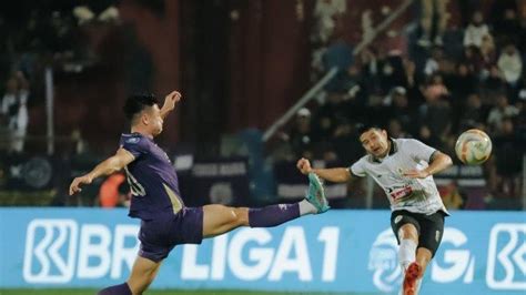 Tahan Imbang Persik Kediri 4 4 Pelatih PSS Sleman Ungkap Hal Ini