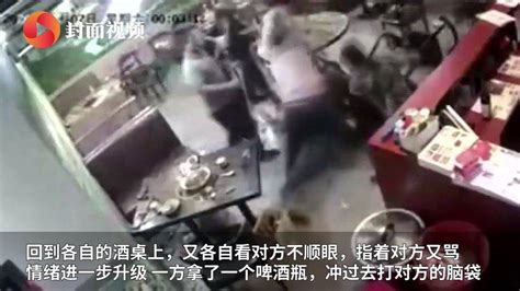 广西一伙人烧烤店群殴啤酒瓶爆头 原因竟是为了抢厕所 新浪新闻