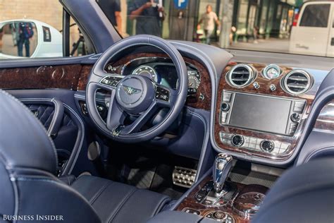 Bentley Bentayga Suv 2018 Review Photos Details Business Insider