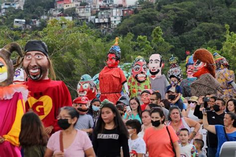 D A De La Mascarada Tradicional Costarricense Trae Cargada Agenda