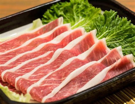 Premium Photo Japanese Delicacy Featuring Sukiyaki Made With Premium