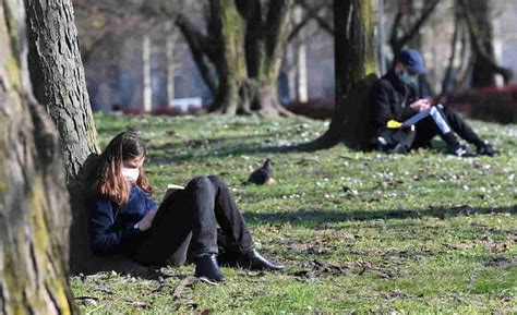 Mascherine 11 Febbraio Stop Obbligo All Aperto Cosa Cambia Al Chiuso