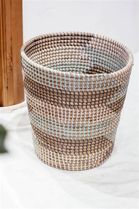 Handwoven Big Laundry Basket Handmade Natural Weave Seagrass Etsy