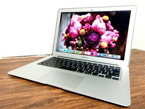 Applemacbook Air Ghz Core I Gb Ssd Gb