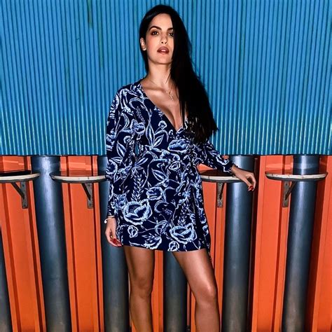 Hardik Pandya S Fiance Natasa S Super Hot Pictures In Bikini Go Viral Tamil News IndiaGlitz