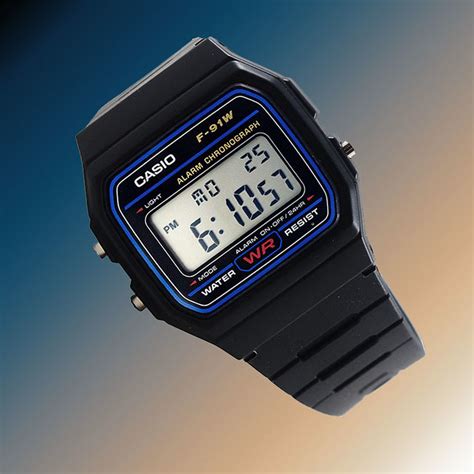 Casio F91w 1 Digital Watch 7 Year Battery Blue Black Microlight Classic