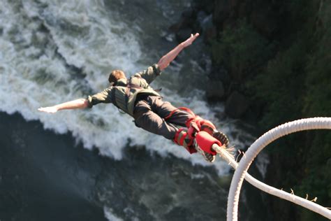 Bungee Jumping In Nepal Bhote Koshi Bunjee Jumping The Last Resort