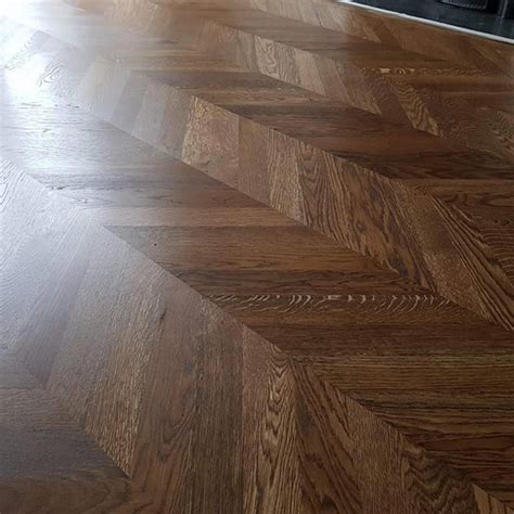 500x70mm Unfinished Solid Oak Parquet Chevron Wood Flooring Block 21mm Thickness Prestige Wood