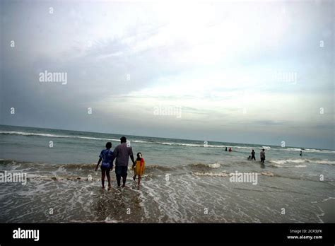 Cuddalore beach hi-res stock photography and images - Alamy