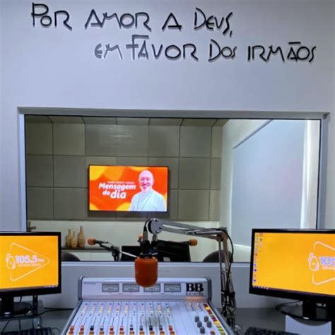 R Dio Divino Oleiro Fm In Cio Das Transmiss Es Na Primeira Quinzena De