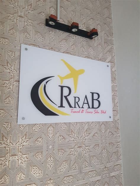 Papan Tanda Akrilik Logo L Signage Panel Install Services Others On