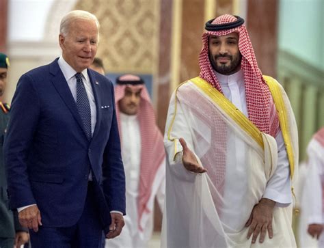 Trotz Khashoggi Mord Biden Trifft Saudischen Kronprinzen