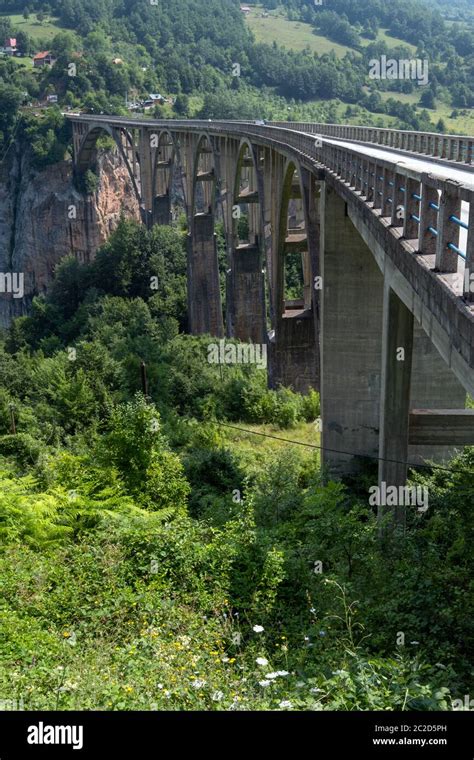 Djurdjevica Tara Bridge Montenegro Stock Photo Alamy