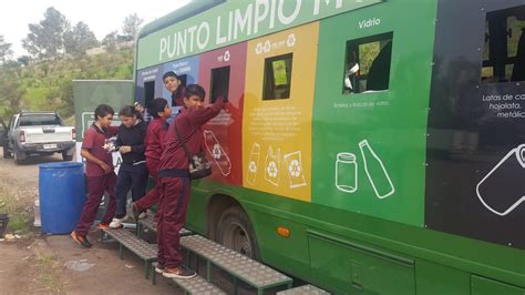 Recolectan basura para reciclar residuos y proteger vegetación en Cerro