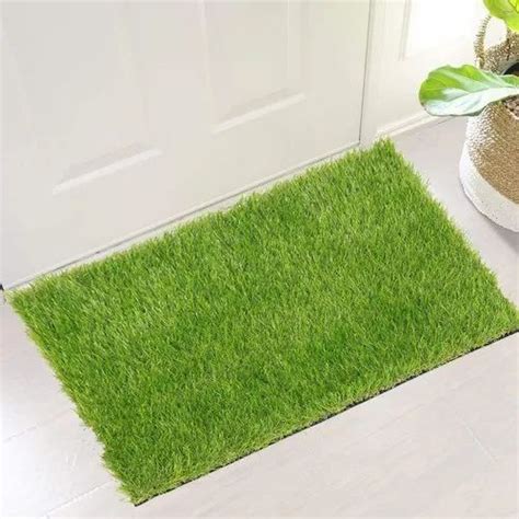 Solid Polypropylene Green Artificial Grass Floor Mat at Rs 120/piece in ...