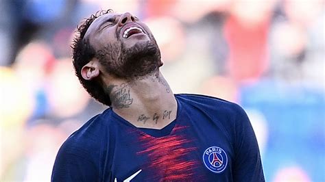 Neymar: PSG unhappy after Brazilian fails to return for first day of ...