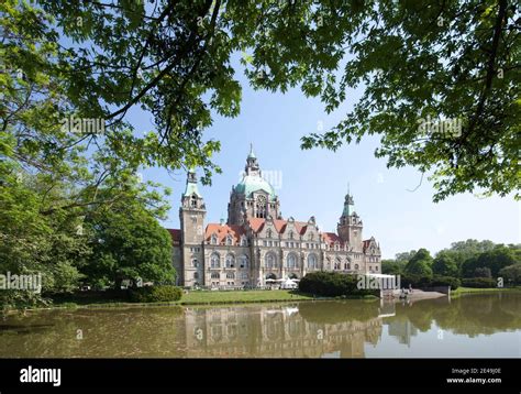 New city hall, Hannover Stock Photo - Alamy