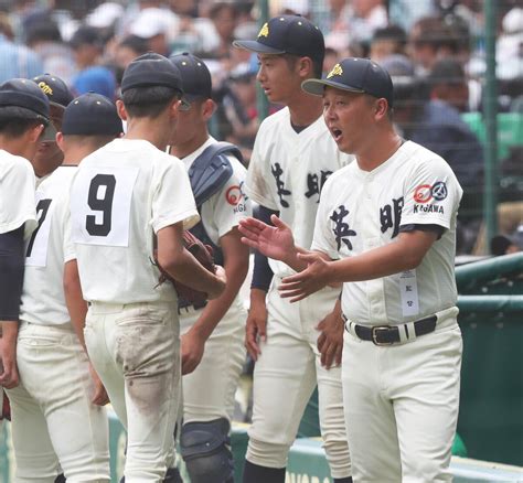 【甲子園】延長サヨナラ負けの英明2投手で「投左投左投左投」「中投中投中投中投」 香川純平監督「私の起用がちょっと」 スポーツ報知