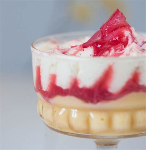 Rhubarb Custard Recipe - Recipes.net