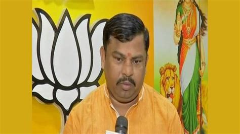 Remarks On Prophet Mohammad Suspended Bjp Mla Raja Singh Re Arrested